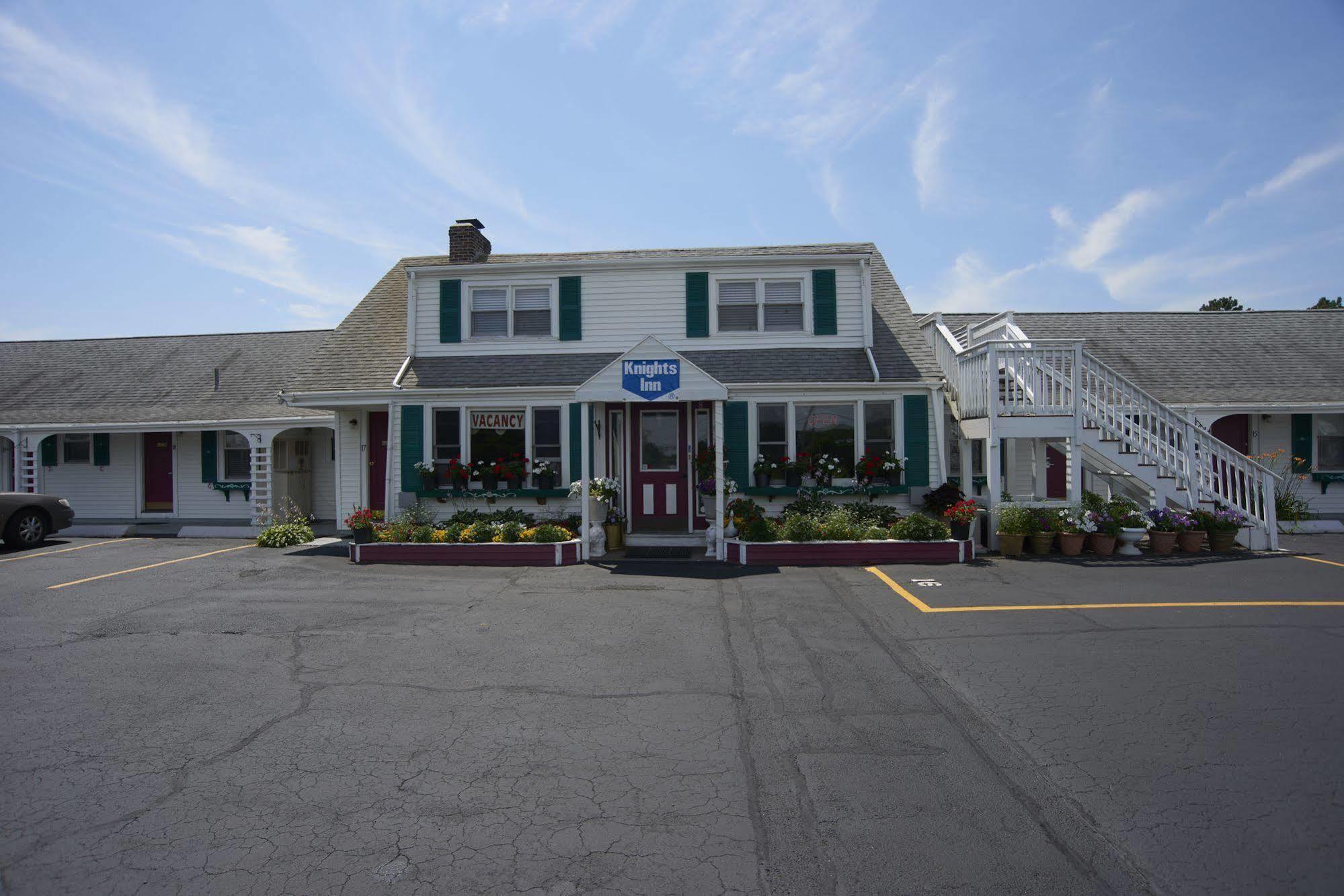 Knights Inn Centerville Cape Cod Area Exterior photo